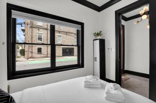 Modern Bliss by Lucky Savannah - 2