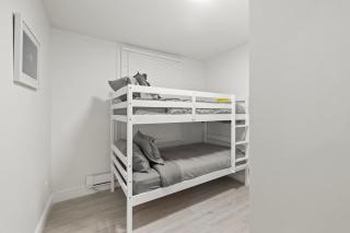 New Build Cozy 2 Bedroom Unit - 7
