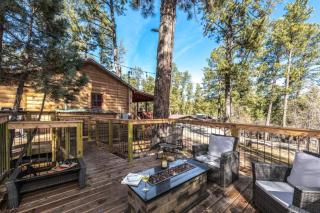 Lofty Pines Cabin - 9