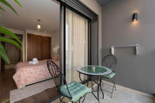 1BR Casa Centre, Parking, Fiber, Gym - 0