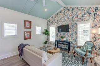 Village on The Bluff: Marsh Hen Den by Lucky Savannah - 4