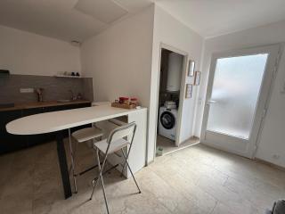 Charmant T2 tout équipé avec Wi-Fi - 1