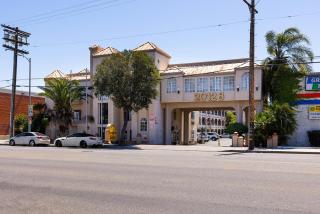 Paradise Lodge - Canoga Park, Los Angeles - 0