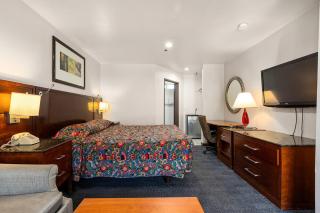 Paradise Lodge - Canoga Park, Los Angeles - 3