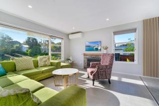 Experience Comfort in Our 3-Bedroom Family Home - 5