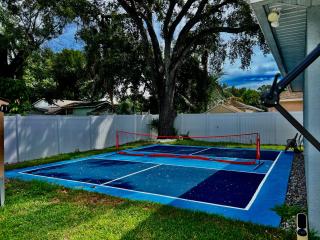 Channel Side,Down Town Tampa ,Ybor Palmetto Beach with pickle ball court - 7