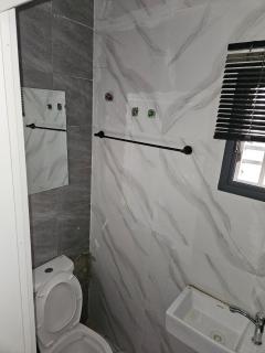 Diamond Flux Apartments - 3