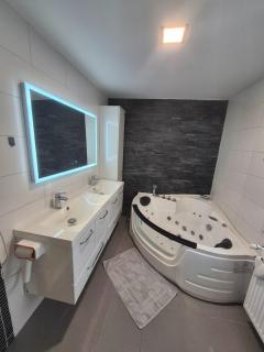 Georgi - Freilassing - 2