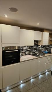 Beautiful 3 bedroom house Bulwell Nottingham - 0