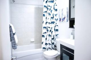 - 2 - Private Balcon Downtown Quebec - 4