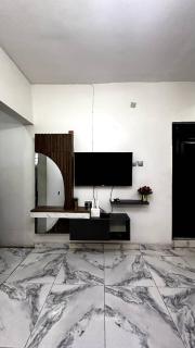 Tami's Apartment 2 - 4