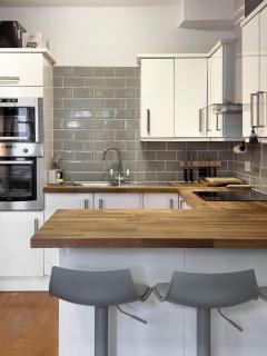 Lovely 2 bedroom Garden Flat apartment in West Kensington - 6