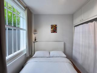 Lovely 2 bedroom Garden Flat apartment in West Kensington - 3