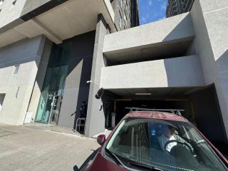 Epicentro, departamento estudio, sin balcón, con estacionamiento - 2