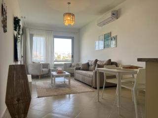 1BDR chalet on direct swimming pool Einbay - 8