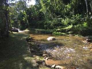 Refúgio em Lumiar: Piscina Aquecida, Área Gourmet e Rio Privado - 6