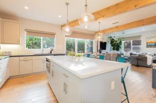 Leucadia Oasis with Spa, EV, Fire Pit, AC, Walk to Beach - 2