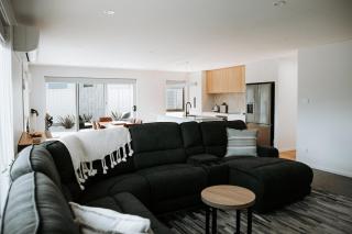 Sunnybank Sea & Stay - 8