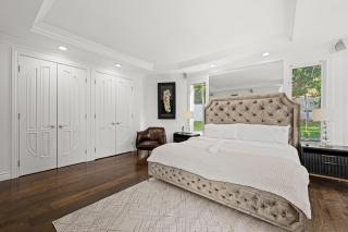 Private 5 bedroom 6 bathroom Encino Estate With Pool and Jacuzzi - 6