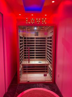 Appartement Love Room, jacuzzi spa & sauna - 7