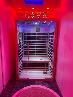 Appartement Love Room, jacuzzi spa & sauna - 9