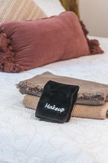 Welcoming Claremont Studio With Private Yard and Pool Spa - 6