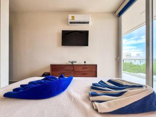 Tortuga Azul Private Terrace Rooftop Pool W BBQ Beach Access 11 Pools Free Beach Club - 7