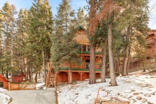 Hunter's Retreat in Upper Moonridge Near Bear Mountain - 9