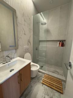 Double Room at a shared Apartment near Times Square - 1