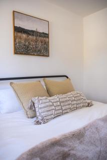 Lovely 1 bedroom 1 bathroom Downtown Long Beach Apartment - 5