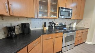 Luxury Exquisite Galleria Condo Pool - 4
