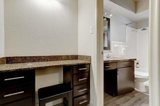 Perfect Perk Marquee Uptown Unit 121 Galleria 2br 2ba - 1
