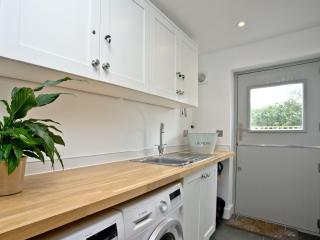Oakwood - 8