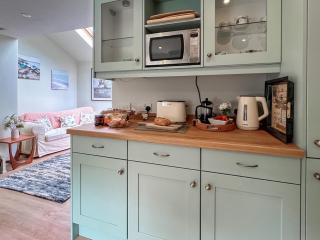 The Boathouse Uk33900 - 7