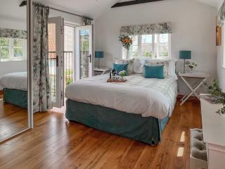 The Boathouse Uk33900 - 5