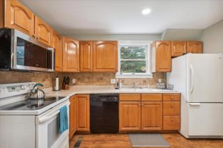 Elmore Meadows - 5