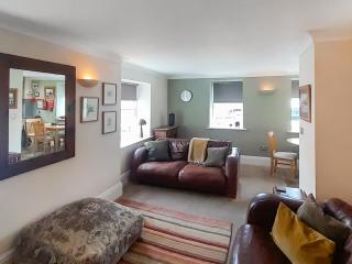 Sail Loft Apartment - 8