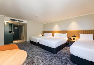 Crowne Plaza Perth by IHG - 4