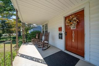 Charming 2BR - Antique Cottage - 6