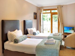 Family Lodge No 4 - Uk45693 - 3