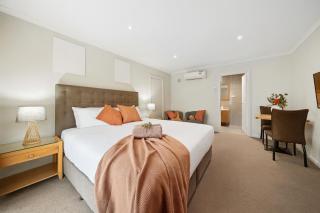 New Crossing Place Motel - 9