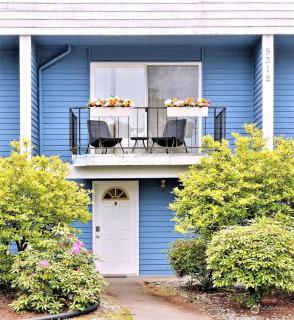 Close to everything in Lynnwood! - 4