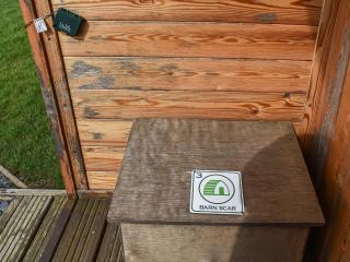 Barn Scar-Uk1394 - 2