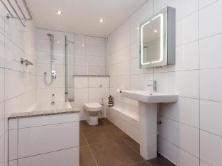 Bank Apartment 2 - 8
