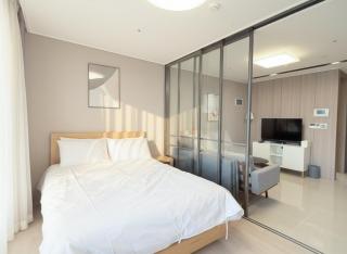 Sokcho Whalejib The Blue Terra Ocean Stay - 2