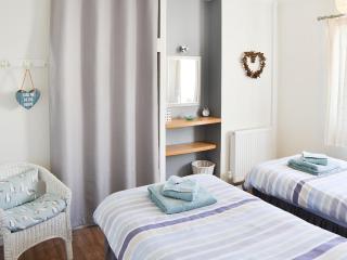 Cottage By The Sea - 1