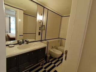 Gray Residence - 9