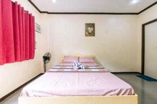 J&K Apartelle - 1