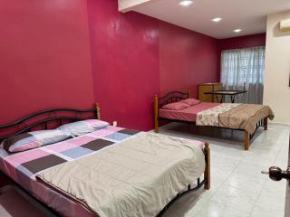 Kas Villa Homestay JB - 6