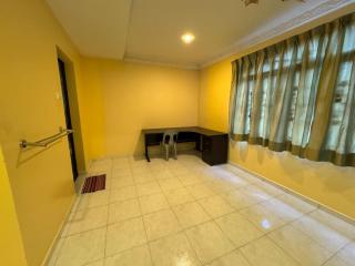 Kas Villa Homestay JB - 4
